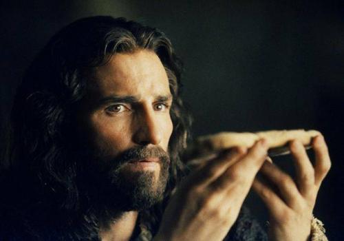 Jim Caviezel, dans La Passion du Christ. Photo © RONALDGRANT/MARY EVANS/SIPA